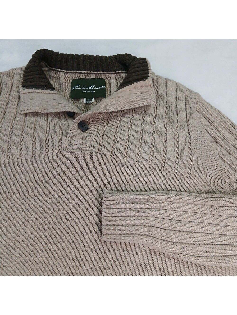 Eddie Bauer Mens M Sweater Beige Ribbed Knit Contrast Collar Dadcore Grandpacore